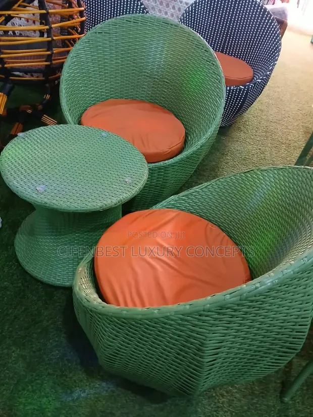 Kujerun Dawa da Teburin Rattan Mai Launi Kori (2 Kujeru + 1 Tebur) - 1
