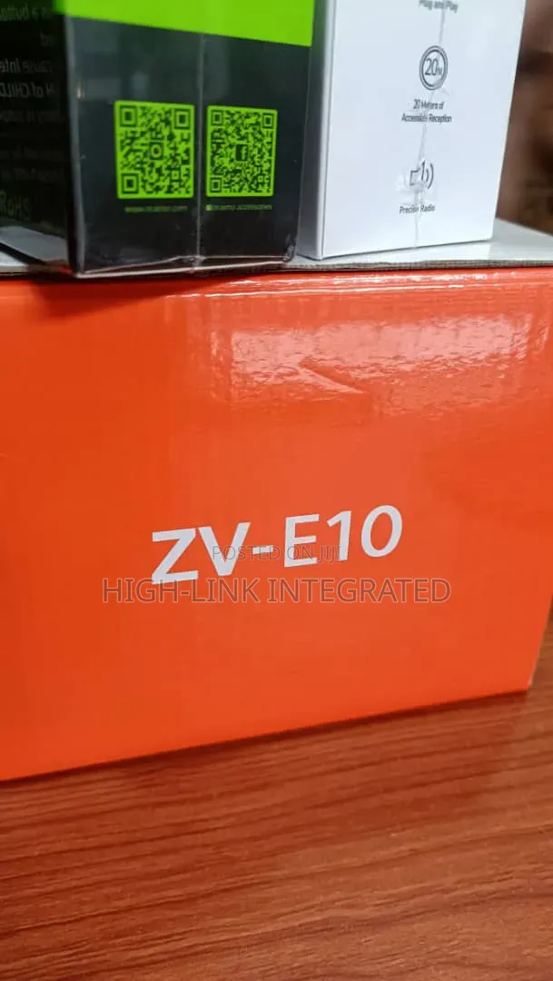 Sony ZV-E10 24.2MP Mirrorless Camera - 1