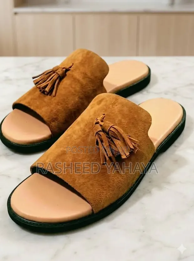 Unisex Suede Slippers - Classic Style - 1