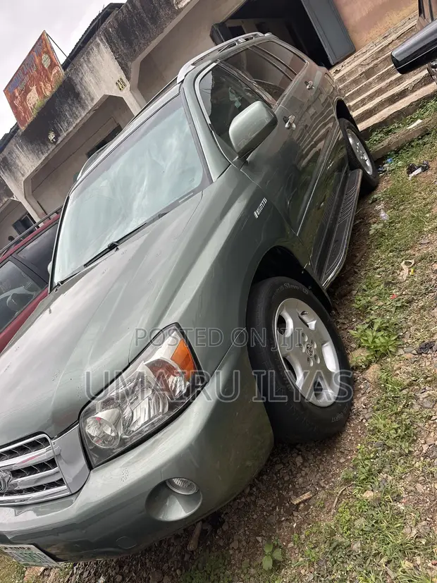 Toyota Highlander 2006 Green - 1