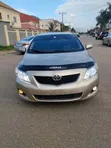 2010 Toyota Corolla XLE Gold - 3