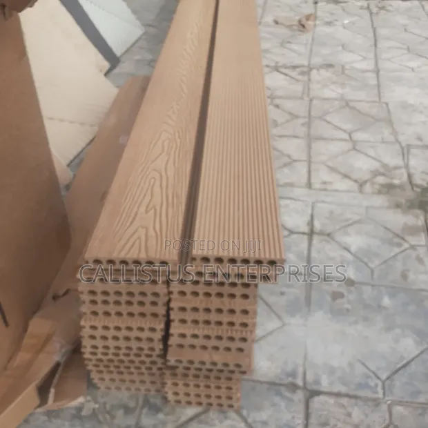 Quality Decking Floor - 1