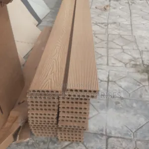 Ingantacciyar Rufin Decking