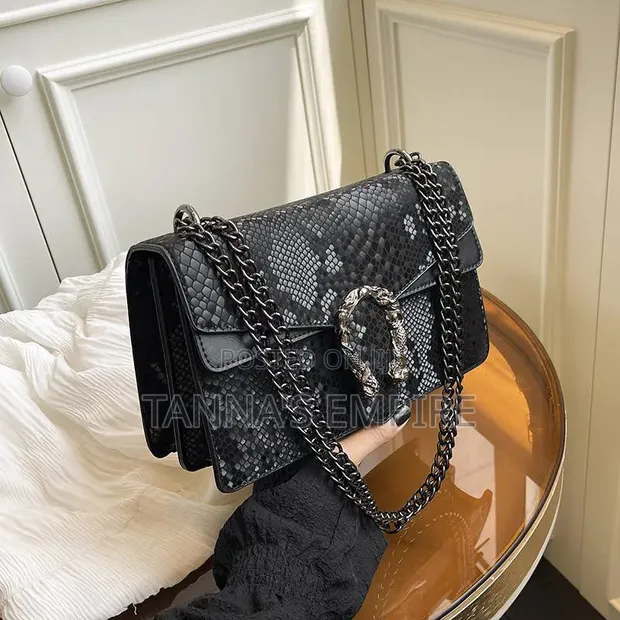 Reel Quality Shoulder Bag - 1