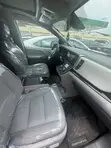 Toyota Sienna 2018 Baki - 2
