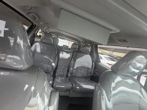 2018 Toyota Sienna Black