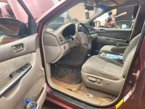 Toyota Sienna 2006 Ja