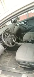Hyundai Elantra 2010 Gold - 5