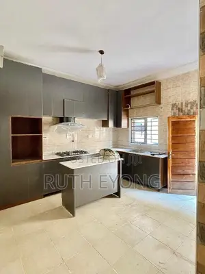 5-Bedroom Duplex don haya a Ikota, Lekki