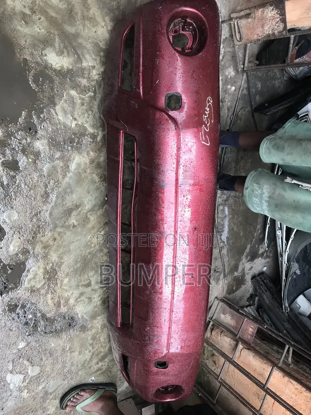 Used Toyota Highlander Front Bumper 2005 - 1