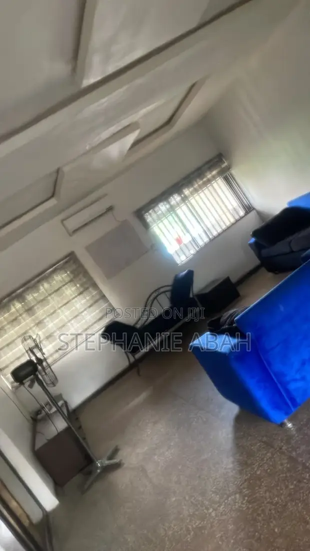 3 Bedroom Block of Flats na haya a Garki, Area 2 - 1