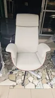 Ergonomic Mesh Office Chair with Chrome Support - 1