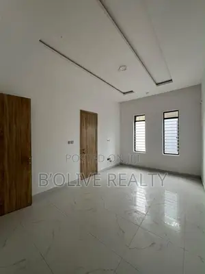 2 Bedroom Apartment for Rent a Abraham Adesanya Estate, Ajah