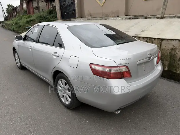 2008 Toyota Camry XLE V6 Sedan - Accident Free, Foreign Used - 1