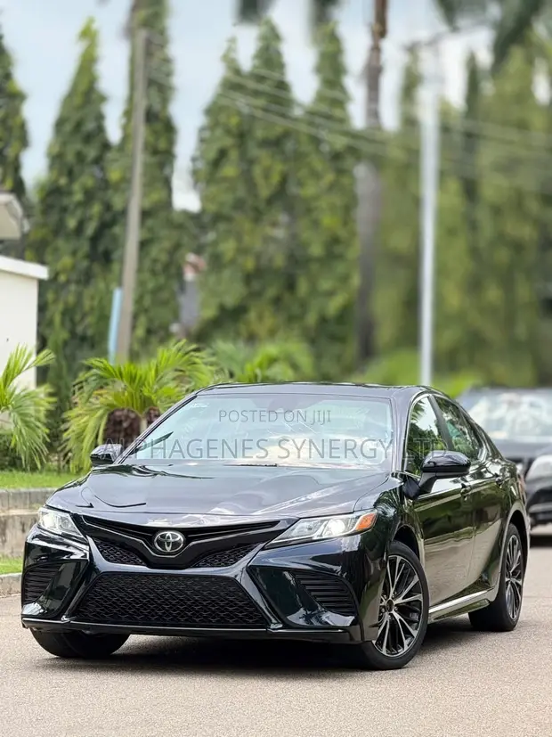 Toyota Camry SE FWD 2020 Baki - 1