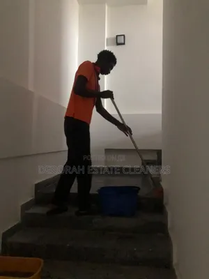 Sabis na Wanke kayan daki a Abuja