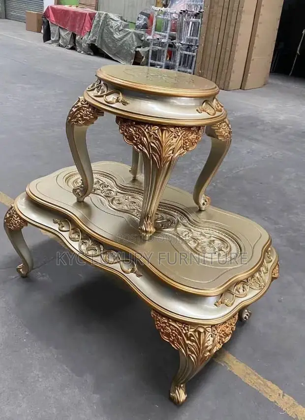 Golden Royal Center Table with 2 Bar Stools - 1