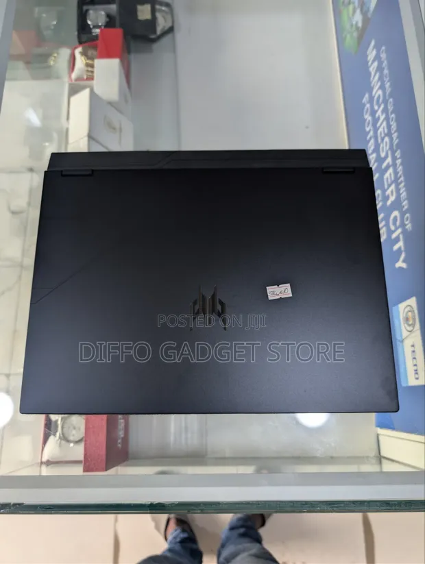 Acer Predator Helios Neo 14 Laptop na Wasan kwa - Intel Core Ultra 9, RTX 4070 - 1