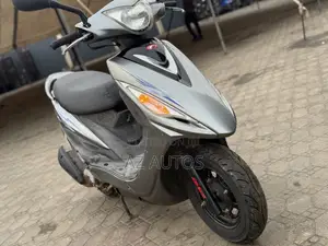 Kymco Xciting 2016 Gray Scooter