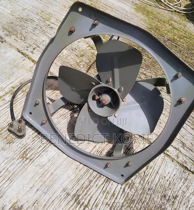 SPACETEK 12" Air Extractor Fan - 1