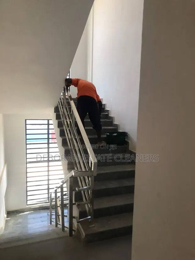 Wall Washing Cleaning Service by Dremaci - 1