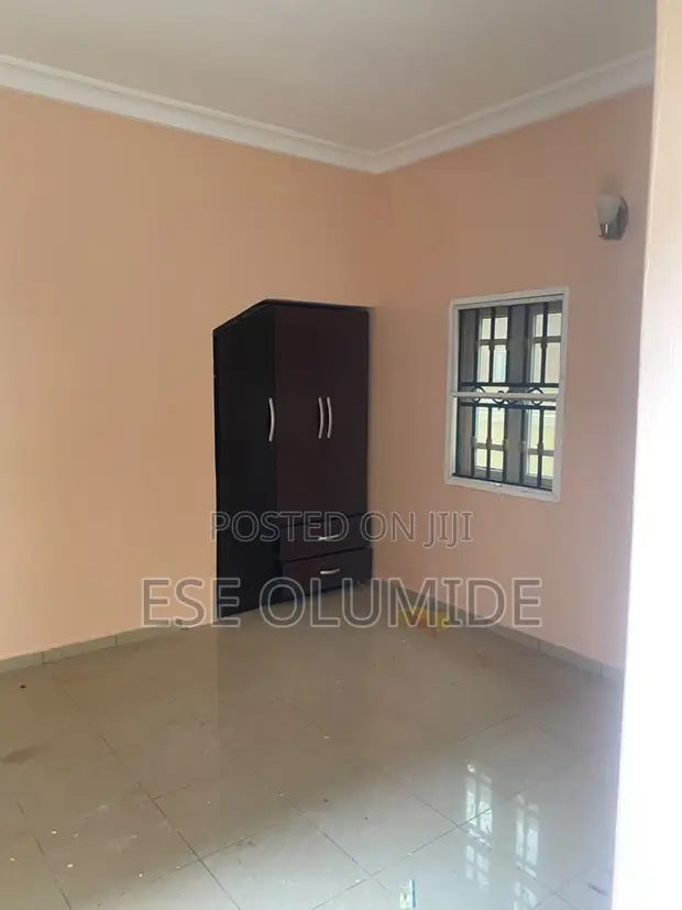 5 Bedroom Duplex Don haya a Mayfair Gardens, Awoyaya - 1