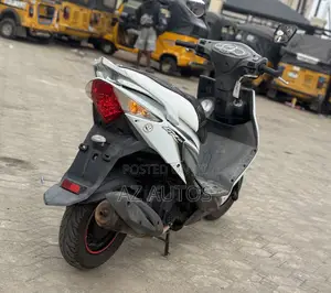 SYM Jet 2017 Fari Scooter