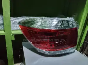 Toyota Highlander 2012 Rear Tail Light