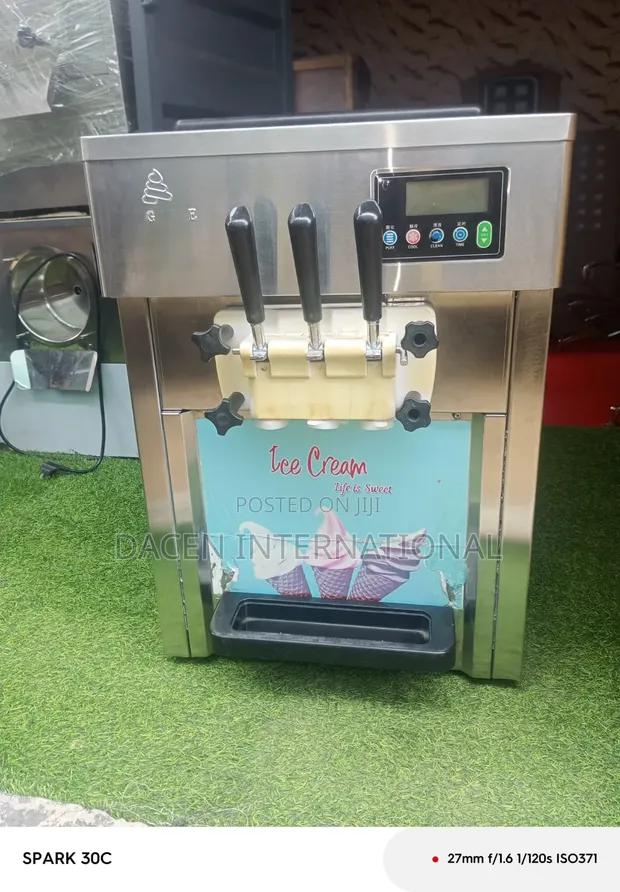 Table Top Soft Ice Cream Machine - Used - 1