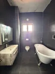 Gidan Waje mai Dakuna 3 da BQ don Hayarwa a Victoria Island, Lagos - 3