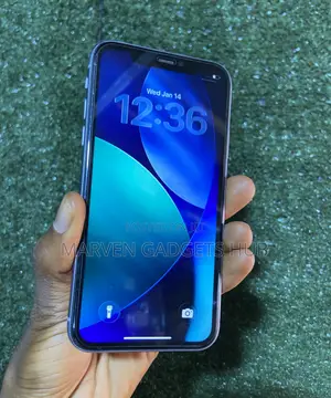 Apple iPhone 11 64GB Purple