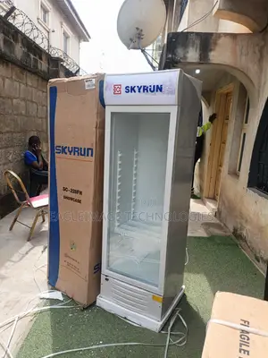 Skyrun SC-228FN Gilash Ɗakin Nuna Firji
