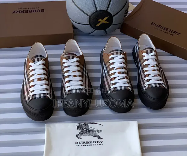 Takalmi masu tsada na Burberry - 1