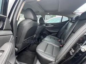 Nissan Maxima 4dr Sedan na 2016