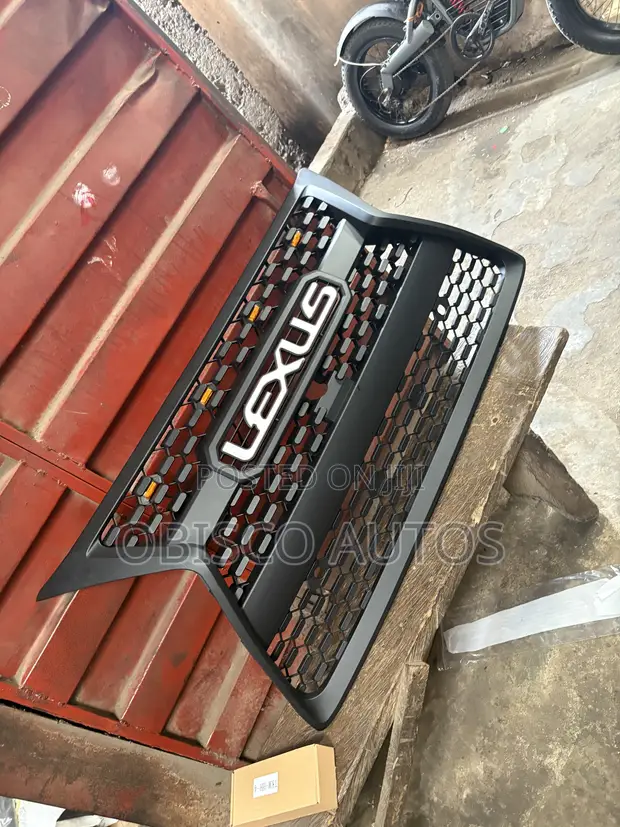 Lexus GX460 2023 Front Grille - 1
