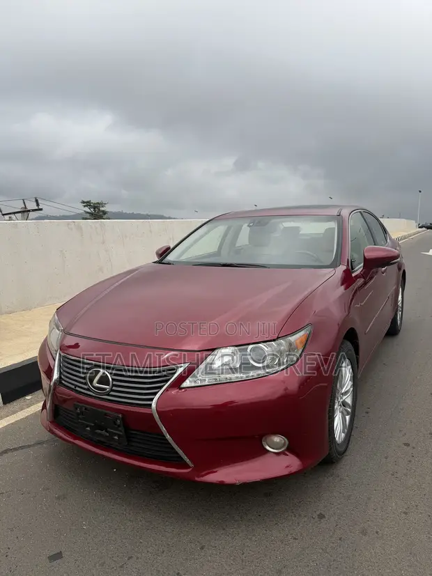Lexus ES 2014 Red - 1