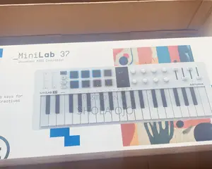 Arturia MiniLab 37