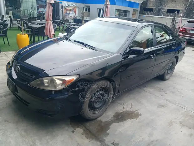 Toyota Camry 2004 Black - 1