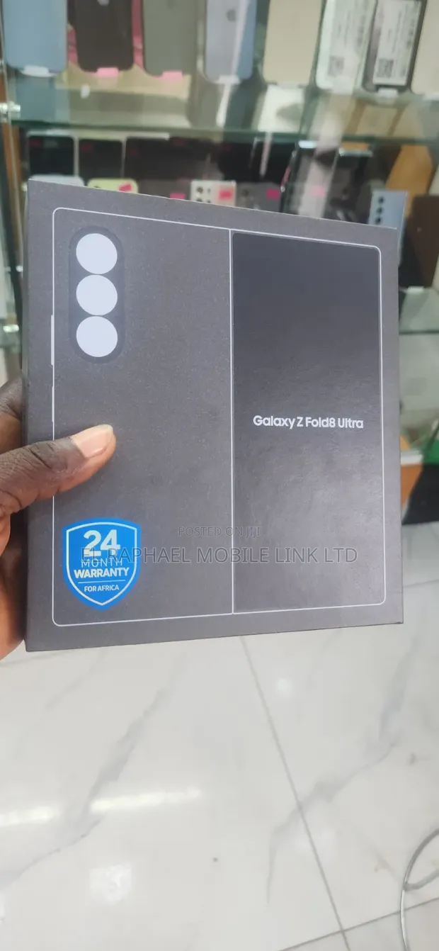 New Samsung Galaxy Z Fold8 Ultra 256GB - 1
