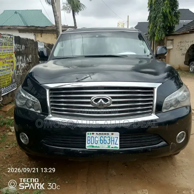 Infiniti QX56 2012 Black - 1
