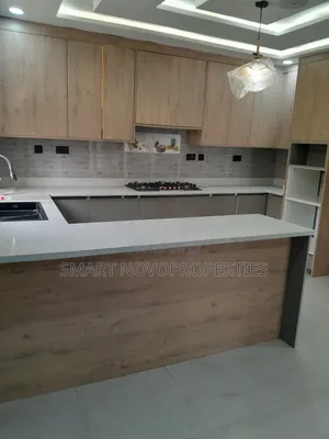 5-Bedroom Fully Detached Duplex da BQ a Brain's and Hammer Estate, Apo