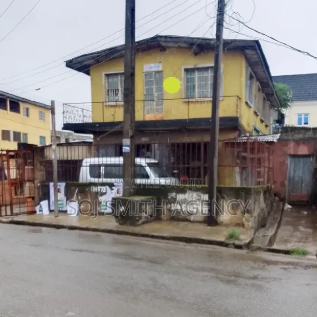 1-Bedroom Apartment for Sale in Challenge/Mushin - 1