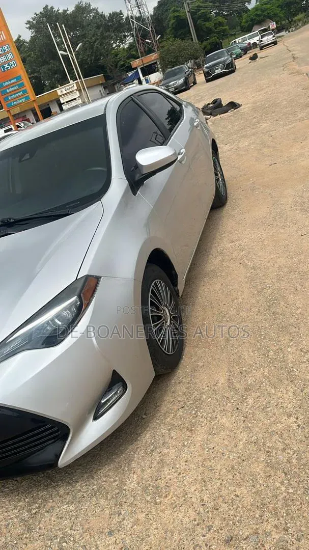 2019 Toyota Corolla Silver - Foreign Used - 1
