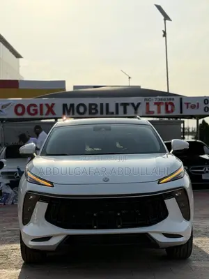 Dongfeng Yipai 008 Ultra 2025 Fari