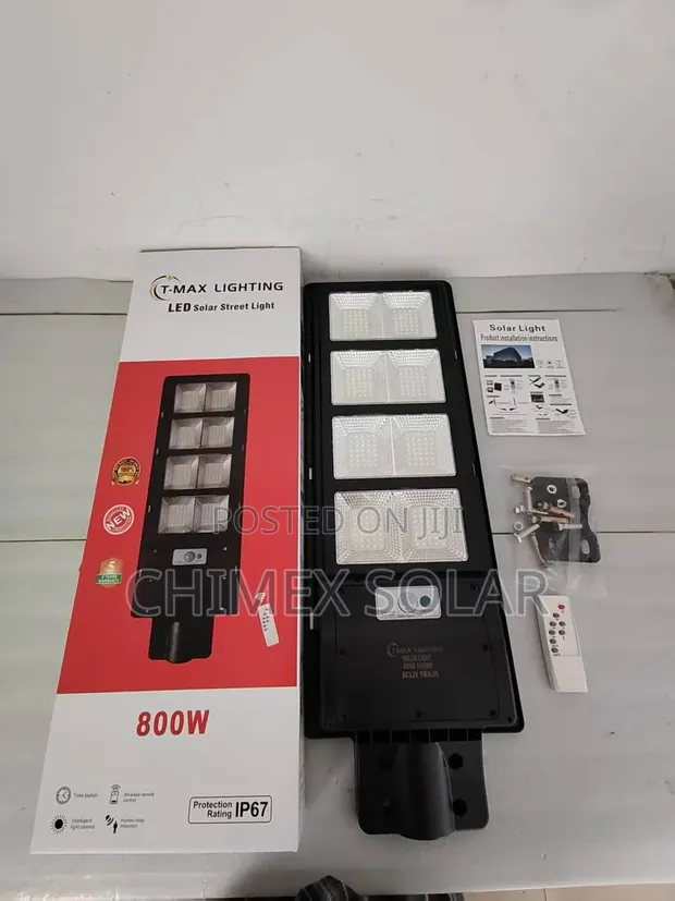 8-Eye Solar Street Light - 800W LED - 1