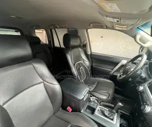 Toyota Land Cruiser Prado 2015 Baki