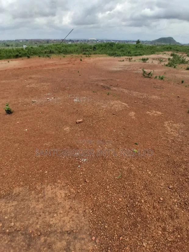 3 Bedroom Terrace Duplex in Solar City, Apo - 1