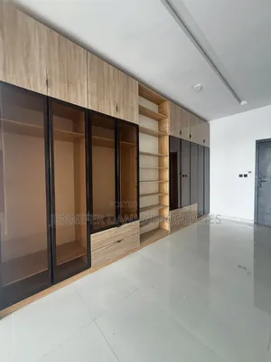 5-Bedroom Fully Detached Duplex tare da BQ & Pool a Ajah