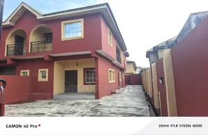 4 Bedroom Duplex don haya a Obafatola Estate, Igbogbo