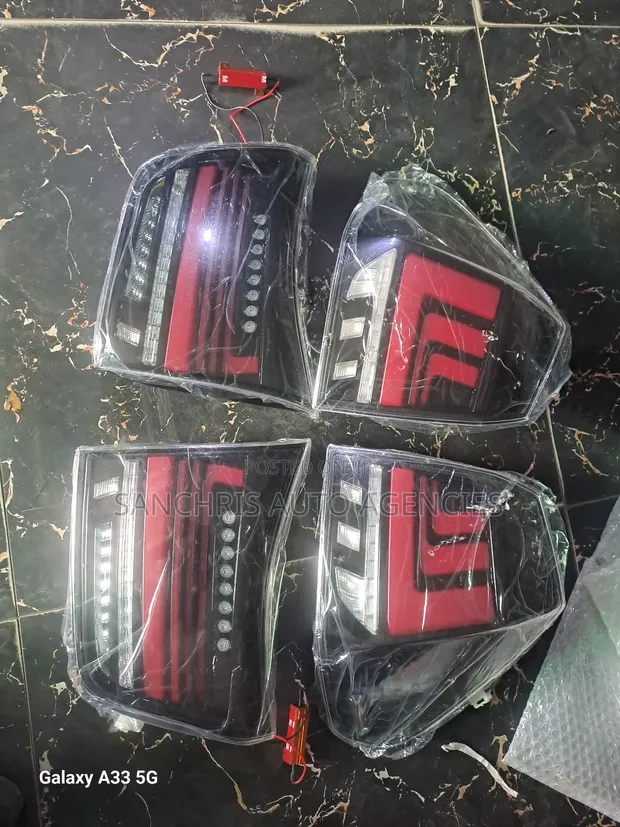 Lexus RX330 2006 Rear Light Assembly - 1